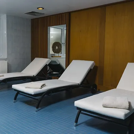 מלון Kachelot בורקום